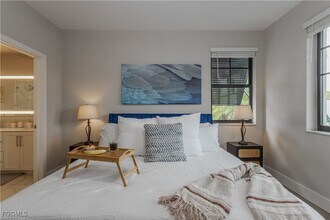 9920 Portofino Vineyards Dr in Ft. Myers, FL - Building Photo - Building Photo