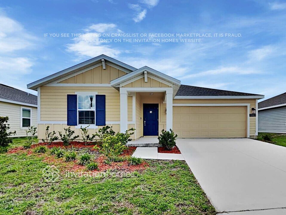 1063 Caitlin Loop in Haines City, FL - Building Photo