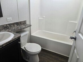 214 Cardinal Ln in Madison, WI - Building Photo - Building Photo