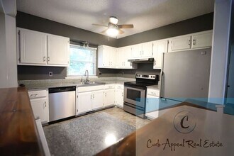 1100 Dupwe Dr in Jonesboro, AR - Building Photo - Building Photo