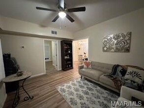 1405 S Perry St-Unit -A in Montgomery, AL - Foto de edificio - Building Photo