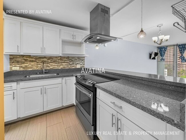 property at 1128 Ala Napunani St
