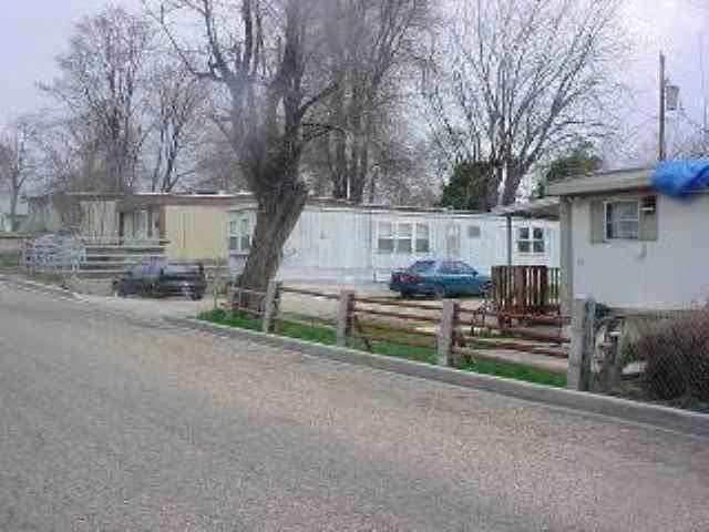 412 10th Ave N in Nampa, ID - Building Photo - Building Photo