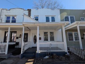 1005 N Michigan Ave in Atlantic City, NJ - Building Photo