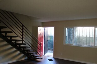 2908 Alsace Ave in Los Angeles, CA - Building Photo