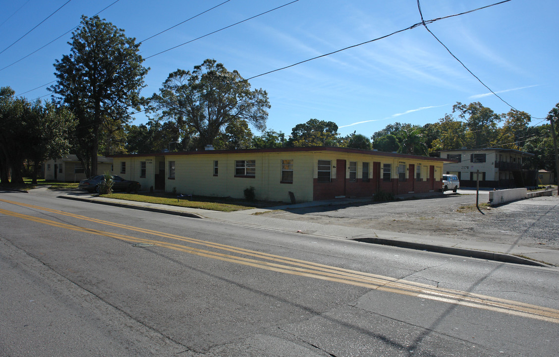 2169 Oakley Ave S in St. Petersburg, FL - Foto de edificio