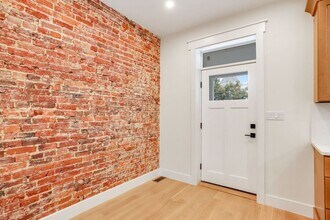 1336 Newton St NW in Washington, DC - Building Photo - Building Photo