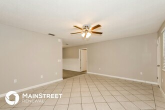 3602 Stardust Pl in Sarasota, FL - Foto de edificio - Building Photo