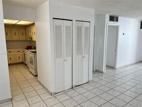 1750 James Ave in Miami Beach, FL - Building Photo - Building Photo