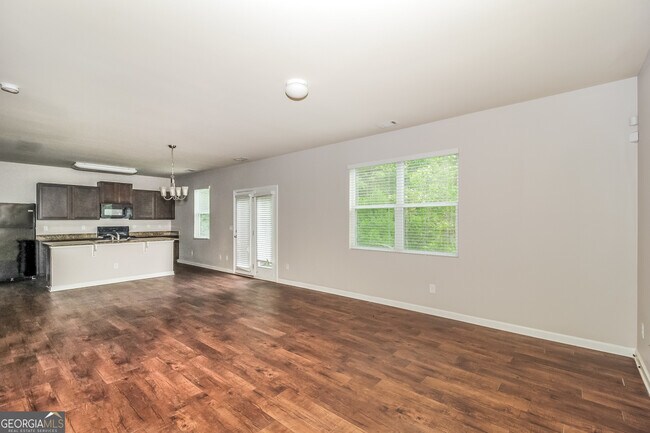 2944 S Hills in Riverdale, GA - Building Photo - Building Photo