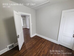 8006 Laumar Ave in Cleveland, OH - Building Photo - Building Photo