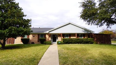 1819 Columbia Dr in Richardson, TX - Building Photo - Building Photo