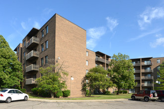 Spyglass in Cincinnati, OH - Foto de edificio - Building Photo