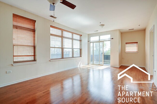 2951 N Clybourn Ave in Chicago, IL - Building Photo - Building Photo