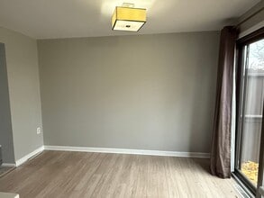 307 Serendipity Dr in Coraopolis, PA - Building Photo - Building Photo