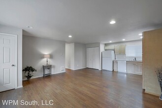 1709 Index Ave NE in Renton, WA - Building Photo - Building Photo