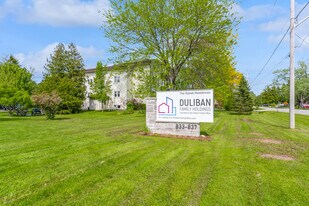 833 Foss Rd in Pelham, ON - Building Photo