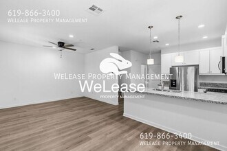 4140 Sitio Flor in Oceanside, CA - Building Photo - Building Photo