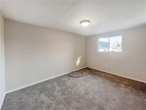 209 Elmer Ave in Weirton, WV - Building Photo - Building Photo