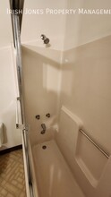 1715 Pine Ave-Unit -Apt. 1 in Niagara Falls, NY - Building Photo - Building Photo