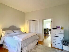 550 Tremont St, Unit 4 in Boston, MA - Building Photo - Building Photo