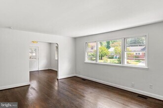 5019 Leland Dr in Oxon Hill, MD - Building Photo - Building Photo