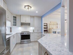 186 Rue Victor-Beaudry in Gatineau, QC - Building Photo - Building Photo