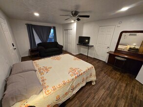 4200 Rusk St in Houston, TX - Building Photo - Building Photo