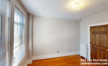 5 Elmer St, Unit 2 in Cambridge, MA - Building Photo - Building Photo