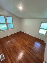 11301 Herrick Ave in Kansas City, MO - Foto de edificio - Building Photo