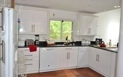 118 Newtown Rd in Acton, MA - Foto de edificio - Building Photo