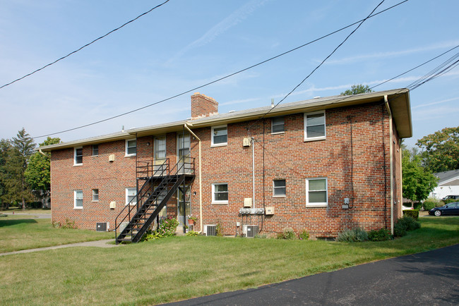 1555 Stanford Rd in Columbus, OH - Building Photo - Building Photo