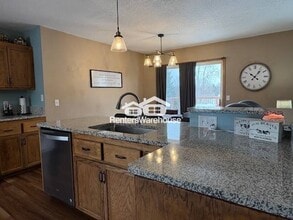 10815 Matthew Dr, Unit 3143 in Chisago City, MN - Building Photo - Building Photo