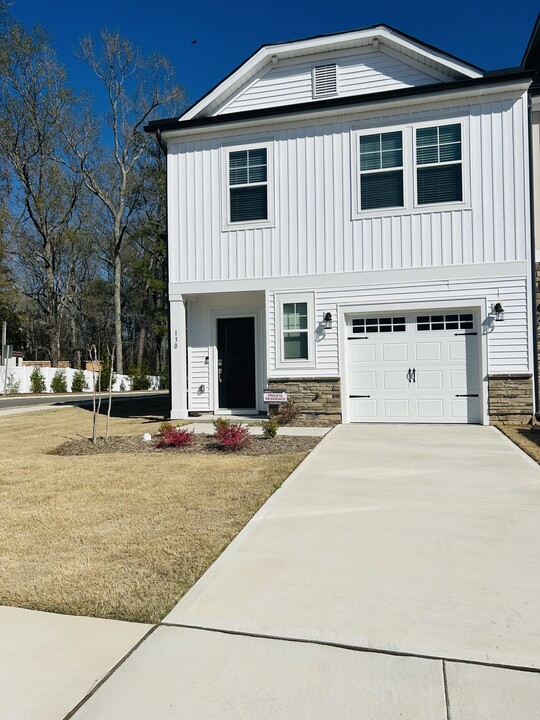 130 Charlie Cir in Angier, NC - Building Photo