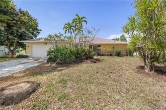 3122 Country Club Blvd in Cape Coral, FL - Building Photo - Building Photo