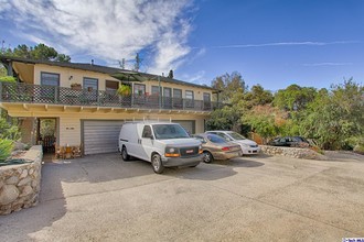 10408 Fairgrove Ave in Tujunga, CA - Building Photo - Other