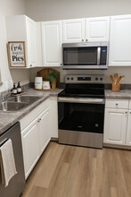 River's Bend Apartment Homes in Chester, VA - Building Photo - Building Photo