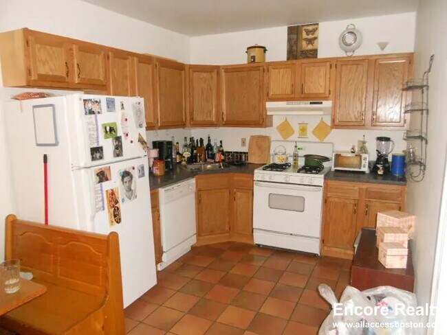 40 Cummings Rd, Unit 23-4