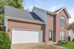 145 Summerlake Pl in Hendersonville, TN - Building Photo