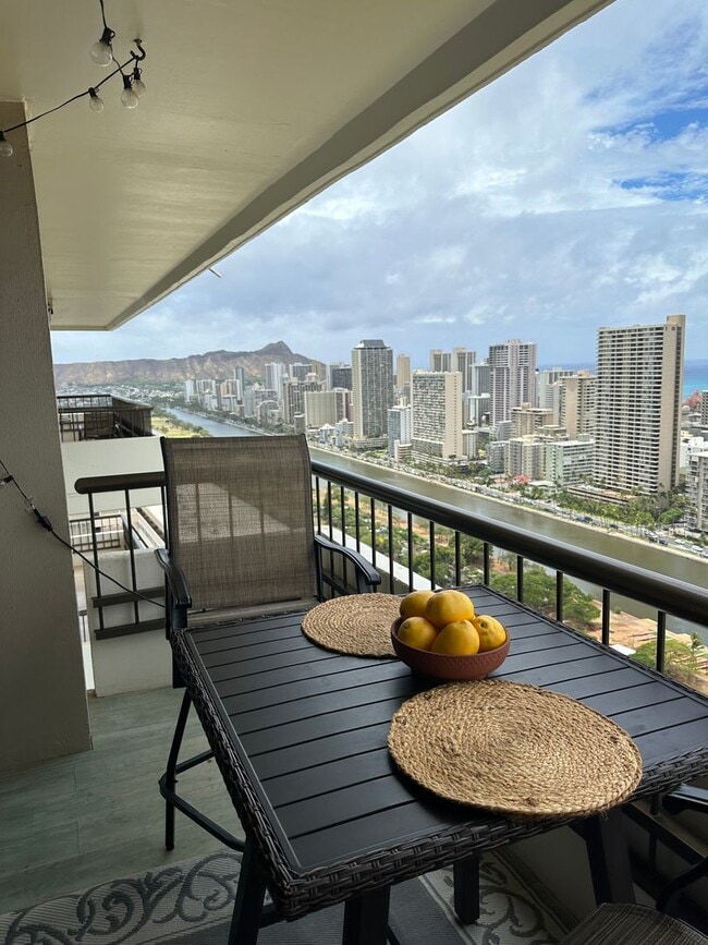 property at 2333 Kapiolani Blvd