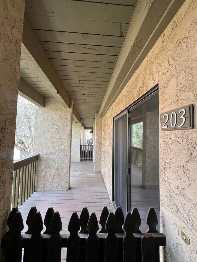 7623 Bay Dr in Huntington Beach, CA - Building Photo - Building Photo