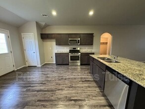 3707 S 151st E Ave in Tulsa, OK - Building Photo - Building Photo