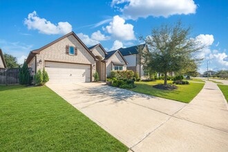 3439 Cres Vista Dr in Fulshear, TX - Building Photo - Building Photo