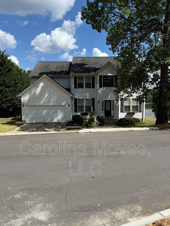 2208 Howlong Ave in Greenville, SC - Building Photo