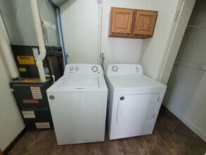 1804 Wood St in La crosse, WI - Building Photo - Building Photo