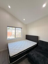 720 Geneva St in Glendale, CA - Foto de edificio - Building Photo