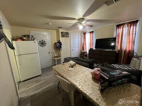 109 Washington St in Perth Amboy, NJ - Building Photo - Building Photo