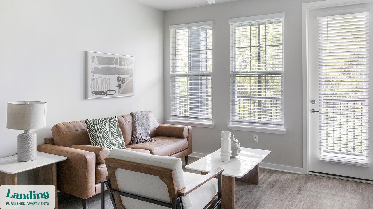 4902 Cosmos Cir in Wimauma, FL - Building Photo