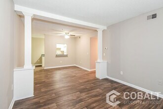 987 Collier Rd NW in Atlanta, GA - Building Photo - Building Photo