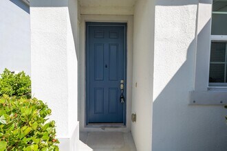 10885 SW Robbia Way in Port St. Lucie, FL - Building Photo - Building Photo